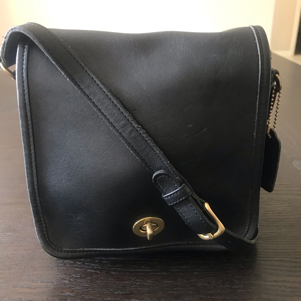 VINTAGE COACH CROSSBODY FRONT FLAP - Picture 1 of 8